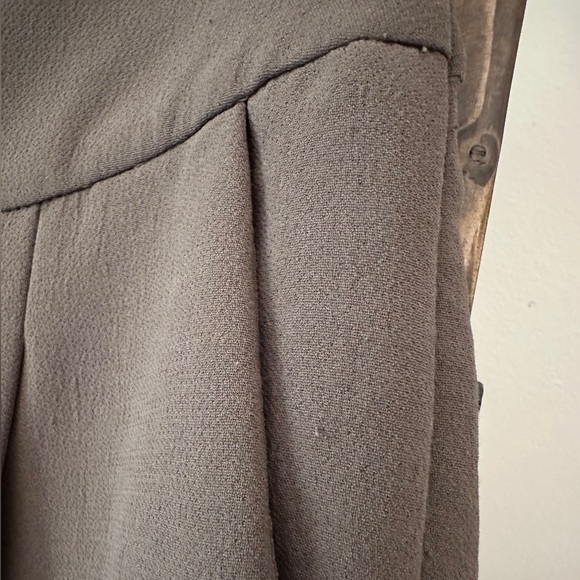 Aritzia Wilfred Taupe Culottes size 2 - Picture 4 of 14